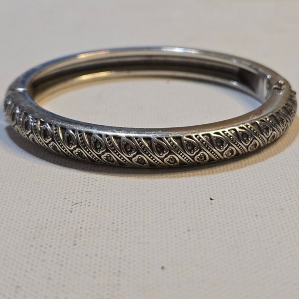 Brighton Crystal Pave Design‎ Silver Plated Hinged Bangle Bracelet